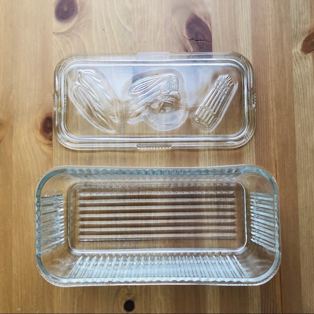 1950s glass container with lid - Picture 2 of 7